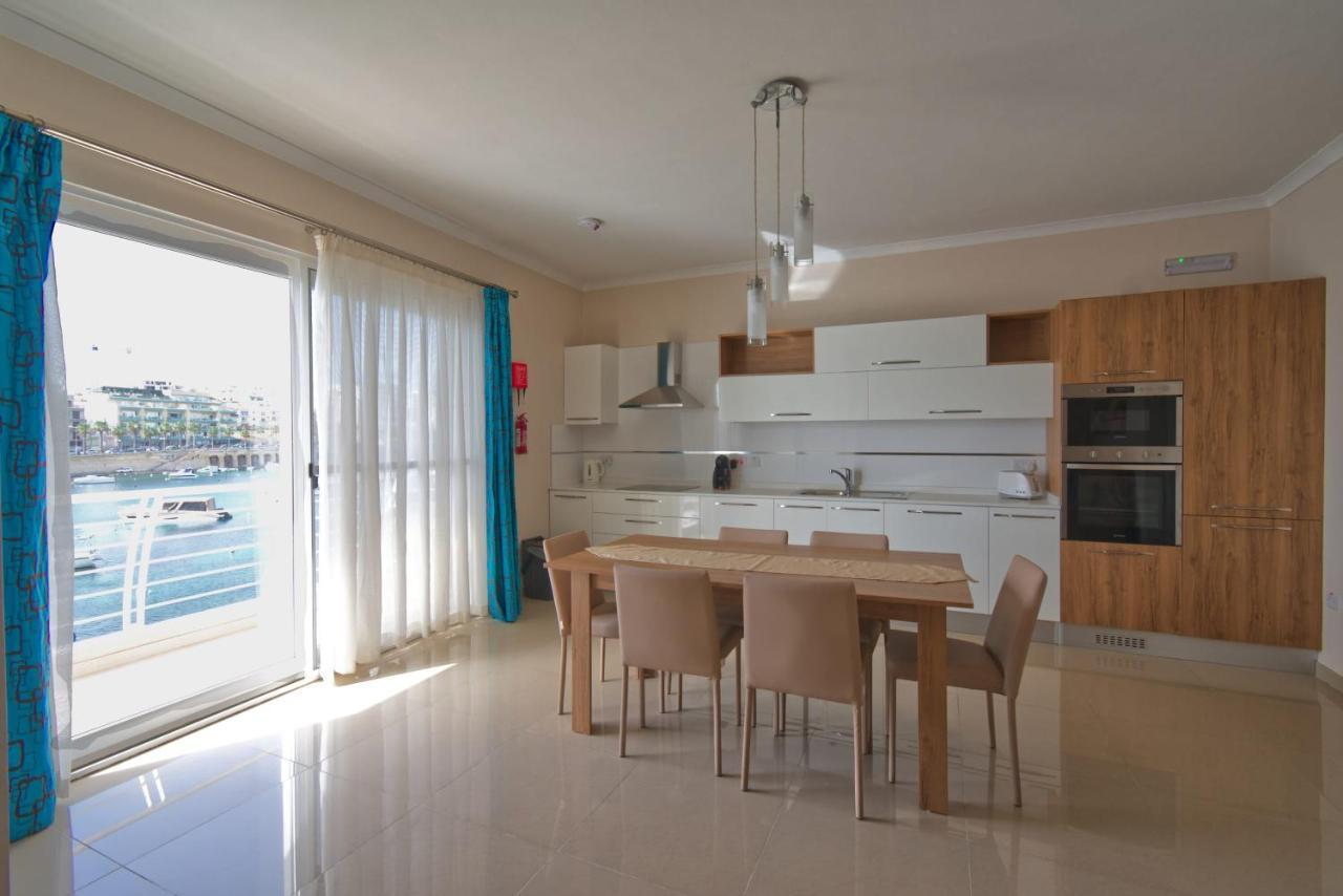 Riviera Holiday Apartments - Seafront - Wifi Marsaskala Zewnętrze zdjęcie