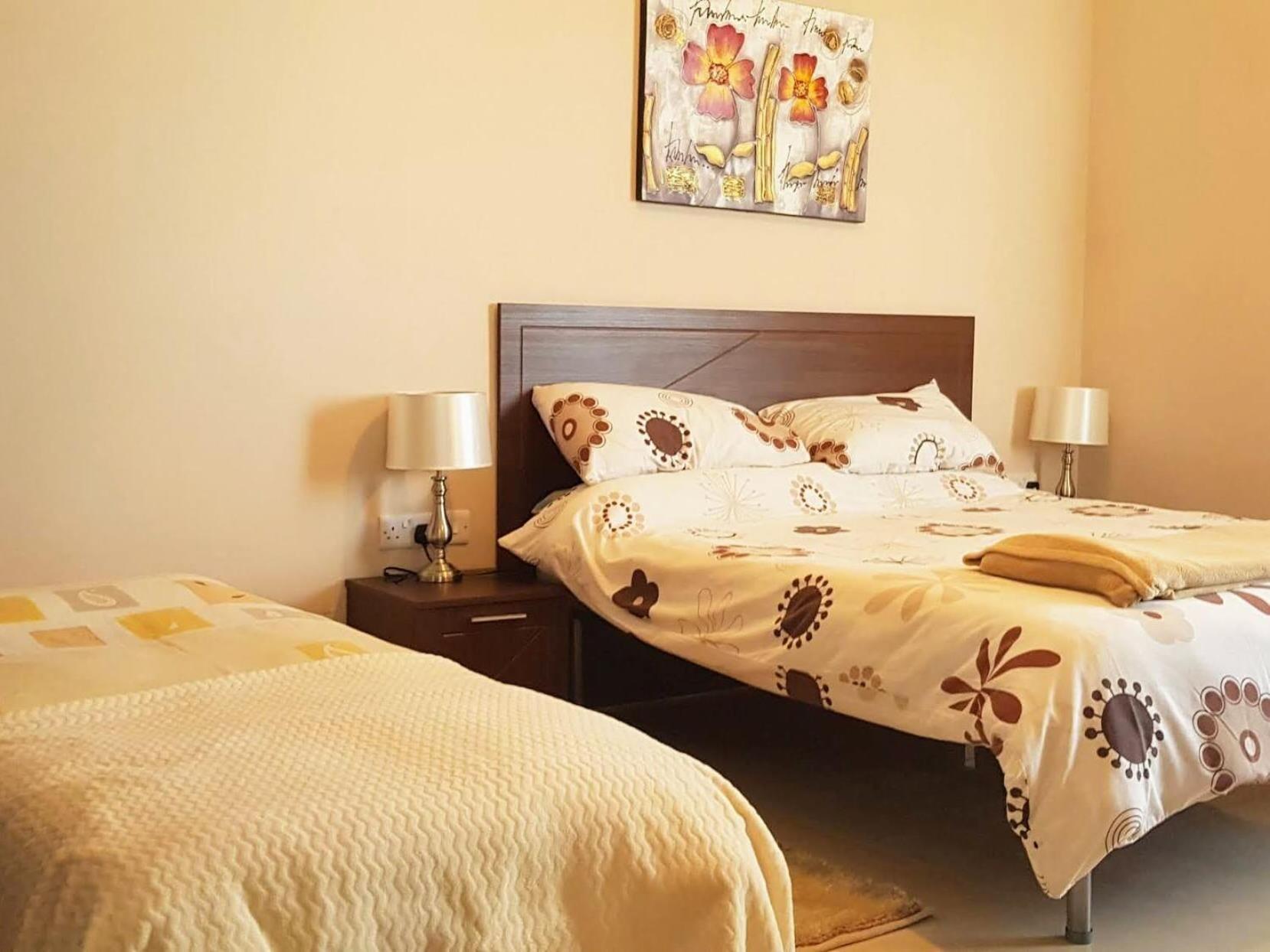 Riviera Holiday Apartments - Seafront - Wifi Marsaskala Pokój zdjęcie